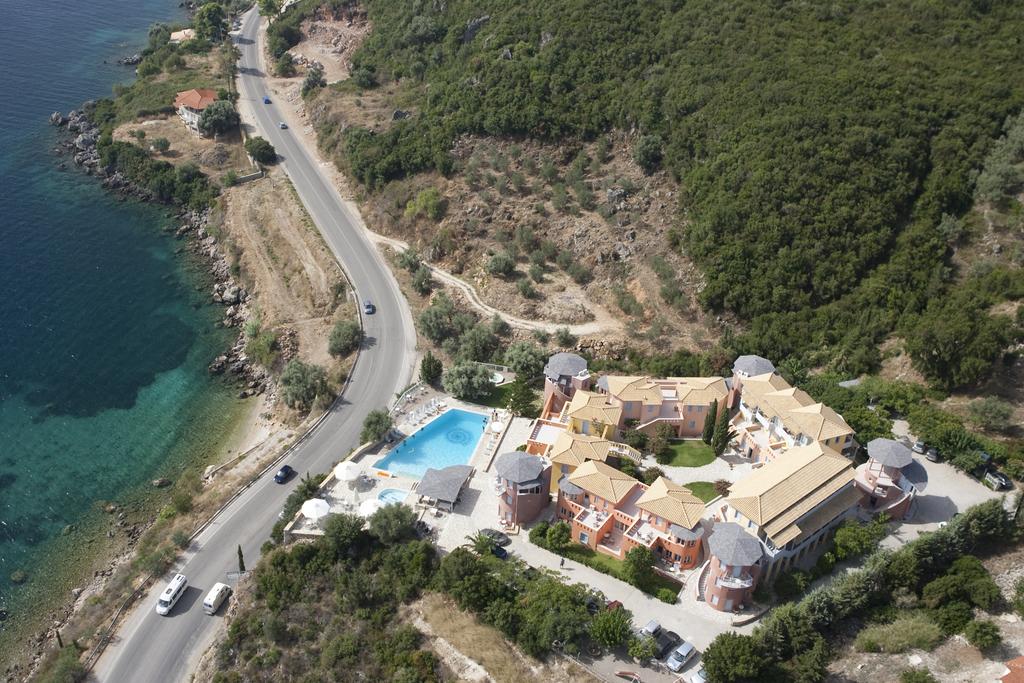 Red Tower Hotel 3*, Lefkada